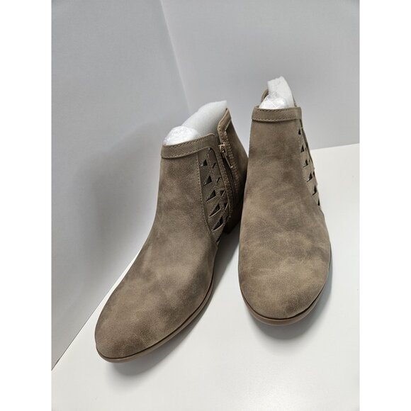 Camel low-rise stacked ankle bootie Women Size 10 Lasser Cut And Zip Up, Comfort - Picture 12 of 16